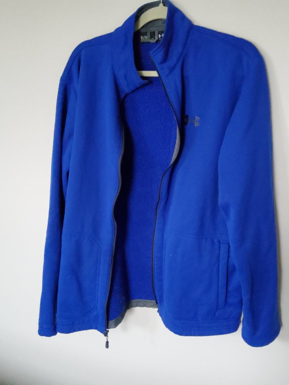 Under Armour Blue Fleece Jacket size XL